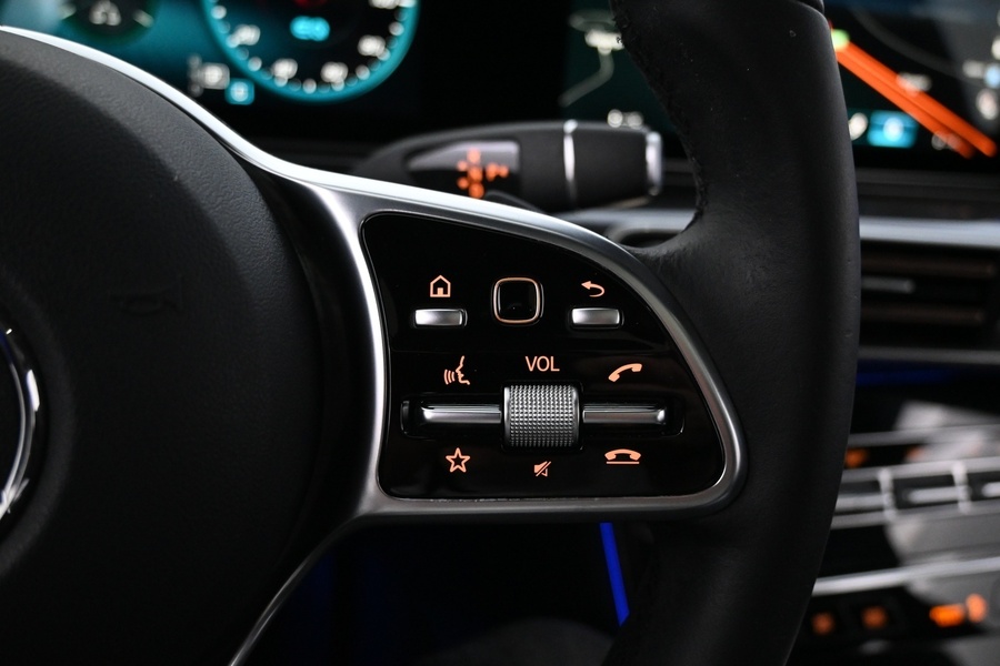 Mercedes-Benz EQC vaihtoauto