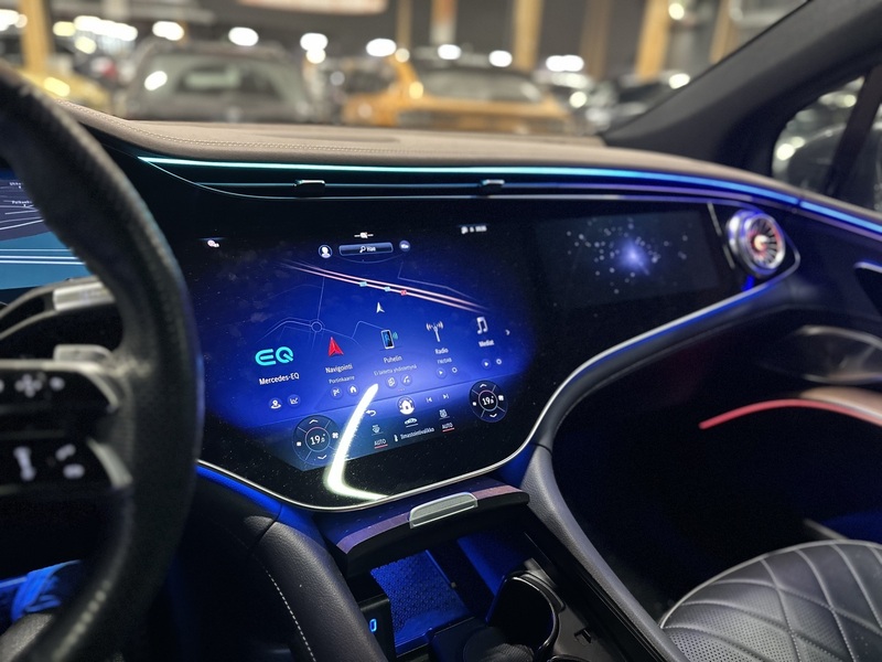 Mercedes-Benz EQS vaihtoauto