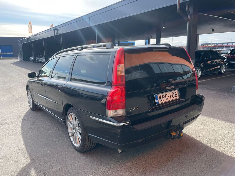 Volvo V70 vaihtoauto