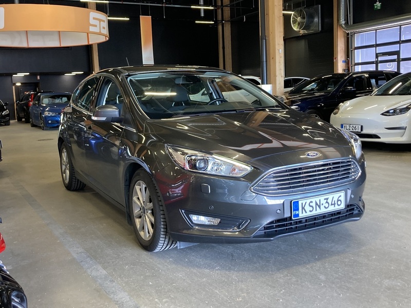 Ford Focus vaihtoauto
