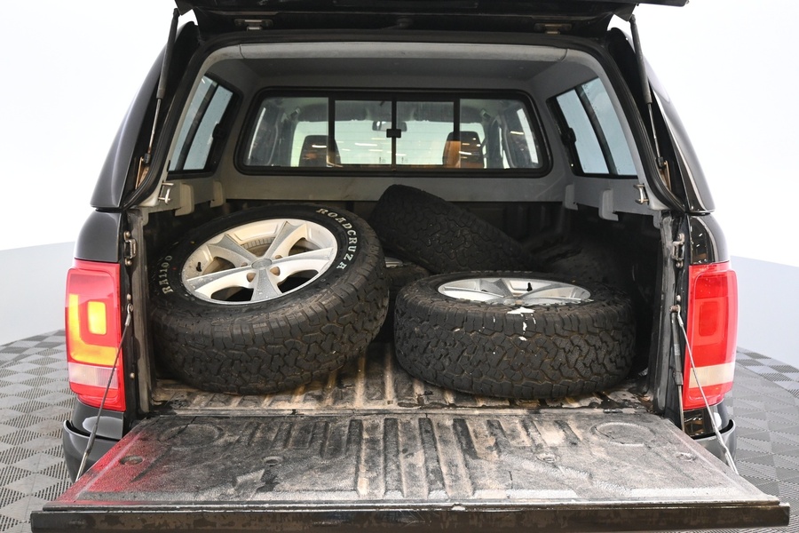 Volkswagen Amarok vaihtoauto