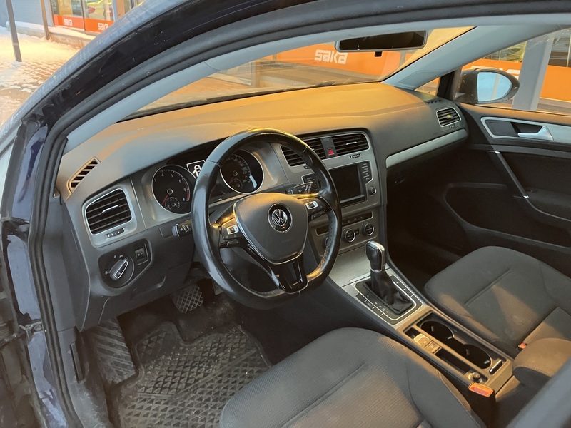Volkswagen Golf vaihtoauto