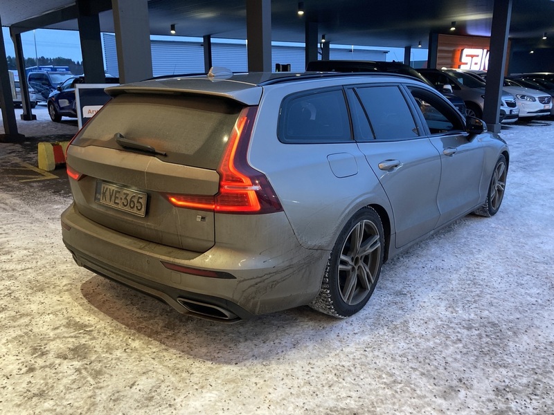 Volvo V60 vaihtoauto