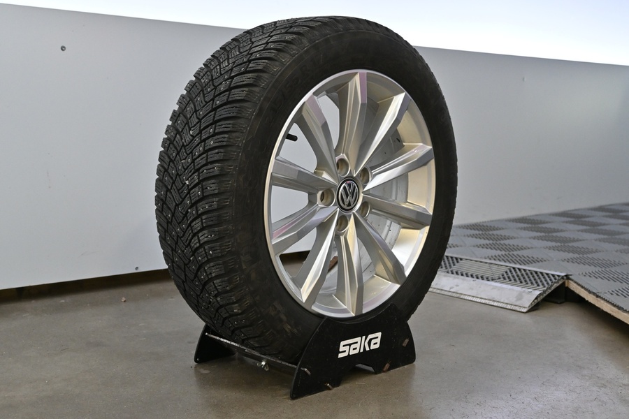 Volkswagen T-Roc vaihtoauto