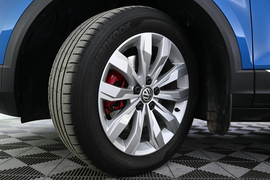 Volkswagen T-Roc vaihtoauto