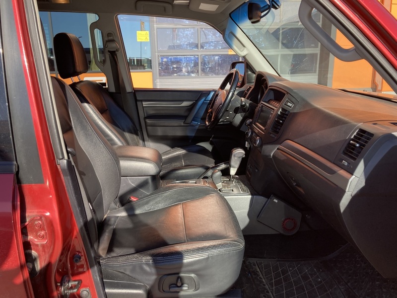 Mitsubishi Pajero vaihtoauto