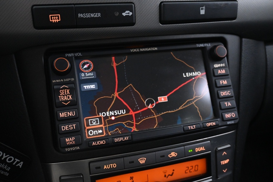 Toyota Avensis vaihtoauto