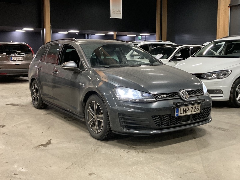 Volkswagen Golf vaihtoauto