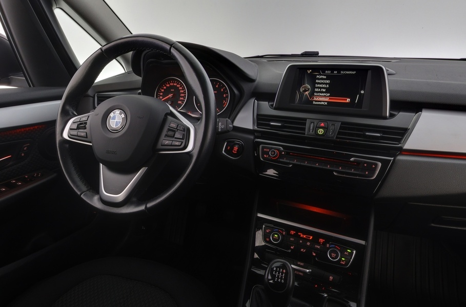 BMW 216 vaihtoauto