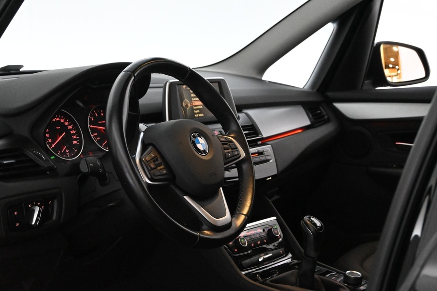 BMW 216 vaihtoauto