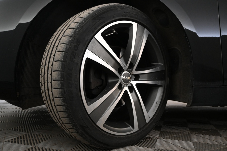 BMW 216 vaihtoauto