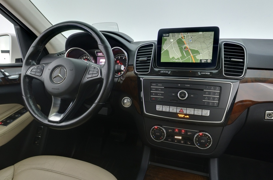 Mercedes-Benz GLE vaihtoauto