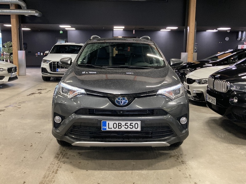 Toyota RAV4 vaihtoauto