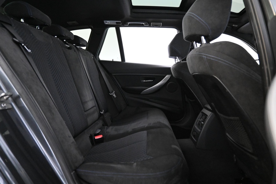 BMW 330 vaihtoauto