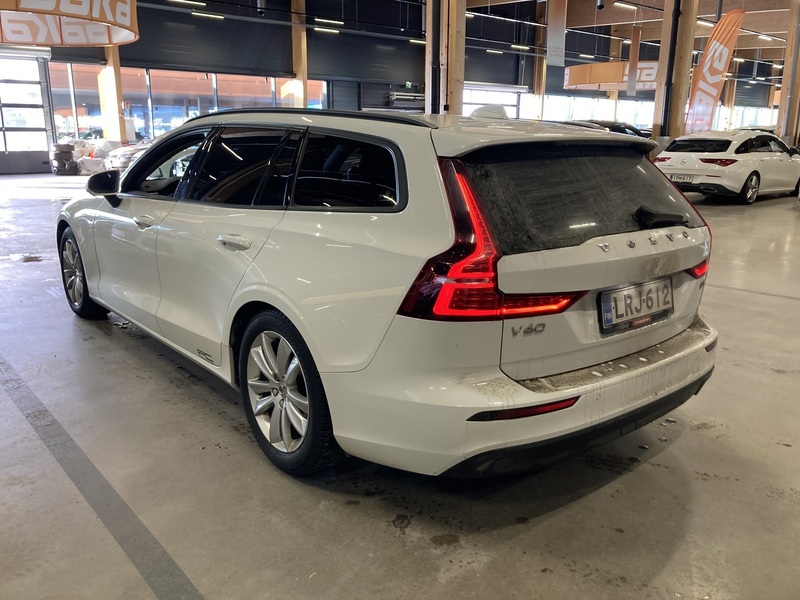Volvo V60 vaihtoauto