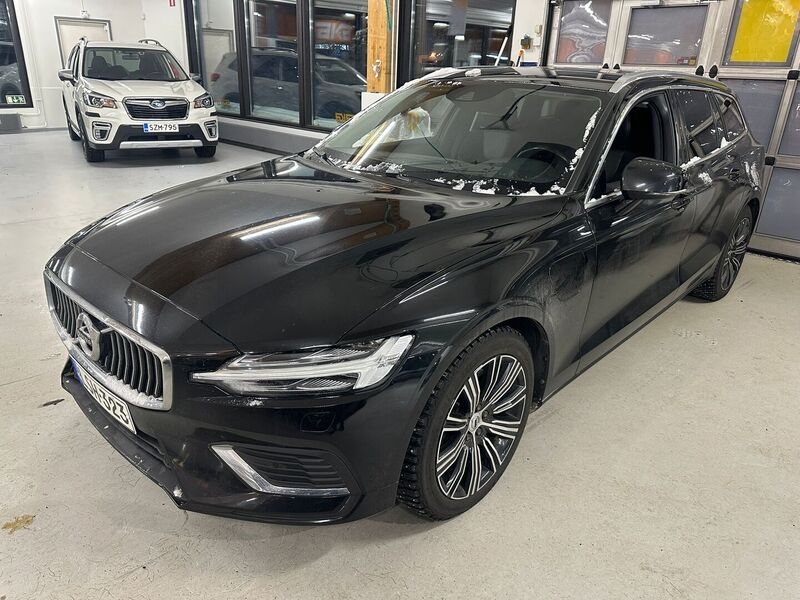 Volvo V60 vaihtoauto