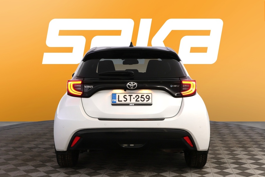 Toyota Yaris vaihtoauto