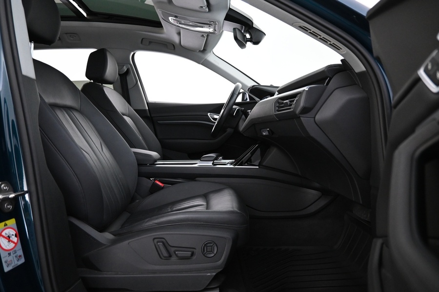 Audi e-tron vaihtoauto