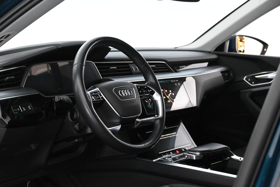 Audi e-tron vaihtoauto