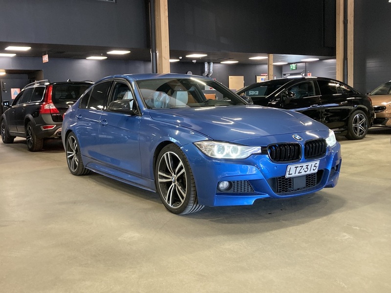 BMW 330 vaihtoauto