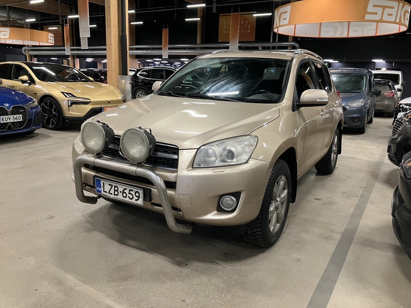 Toyota RAV4 vaihtoauto