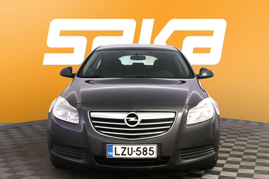 Opel Insignia vaihtoauto