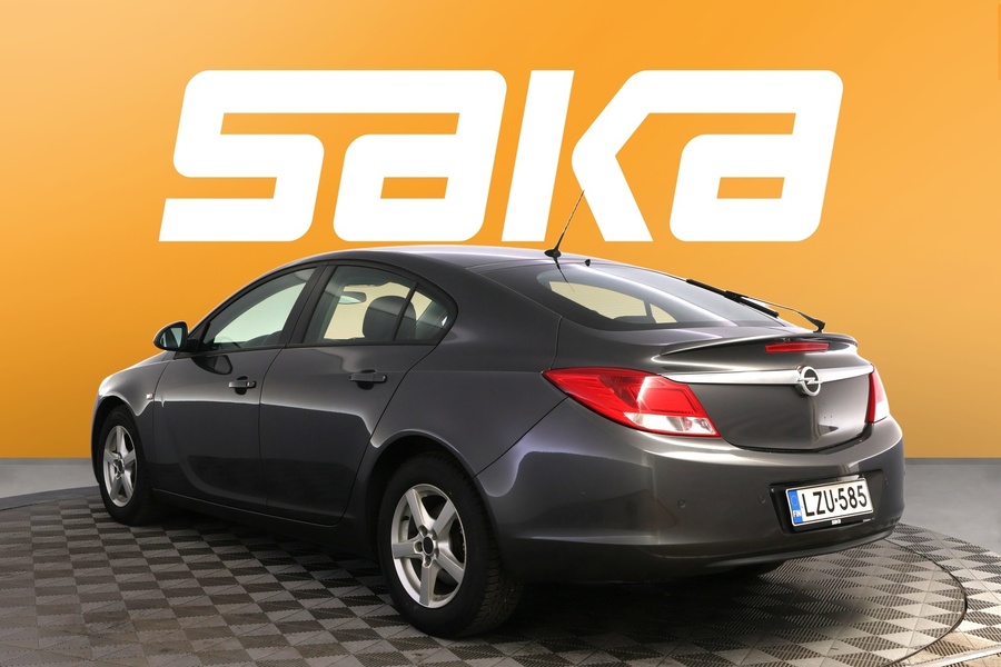 Opel Insignia vaihtoauto