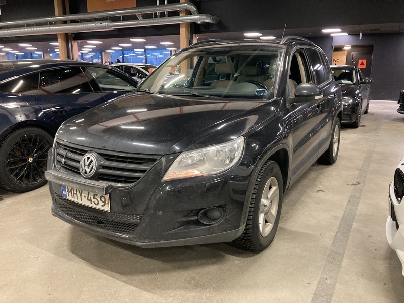 Volkswagen Tiguan vaihtoauto