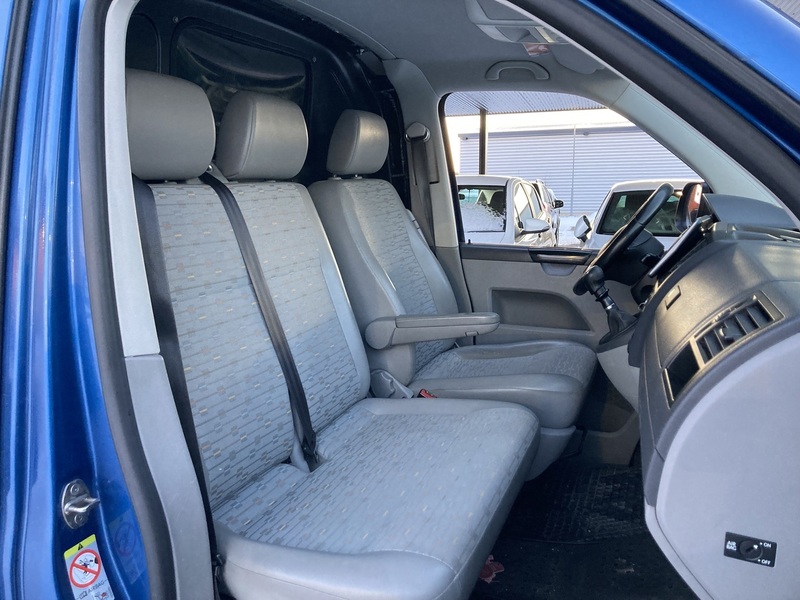 Volkswagen Transporter vaihtoauto