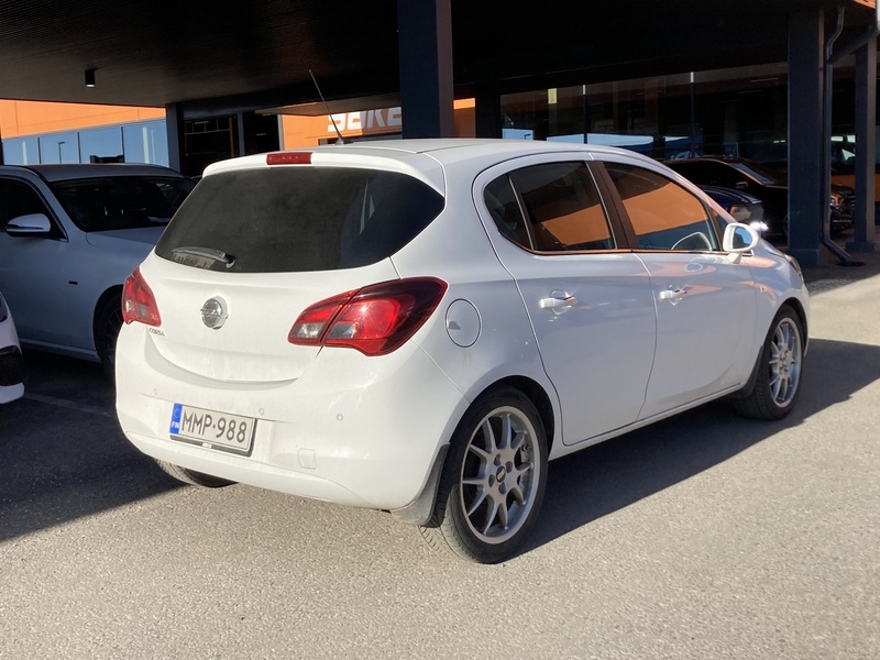 Opel Corsa vaihtoauto