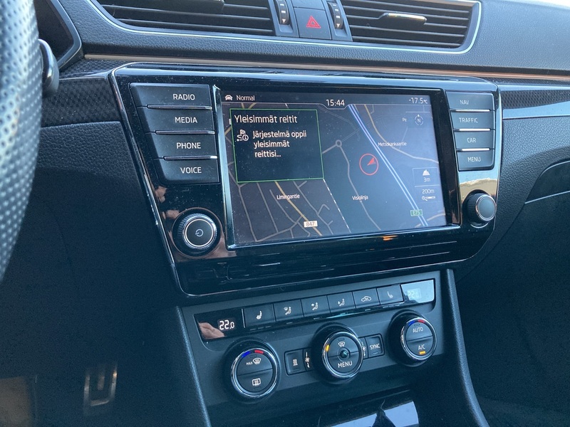 Skoda Superb vaihtoauto