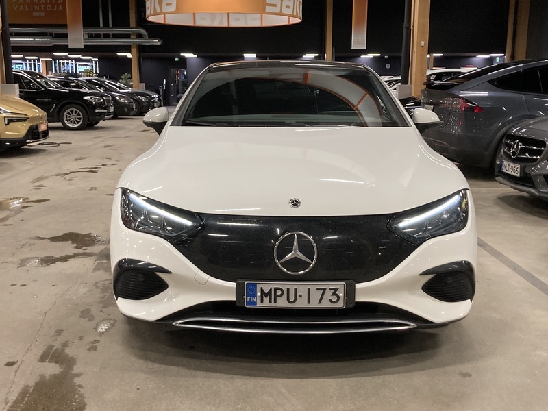 Mercedes-Benz EQE vaihtoauto