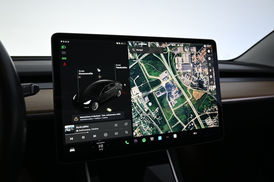 Tesla Model 3 vaihtoauto