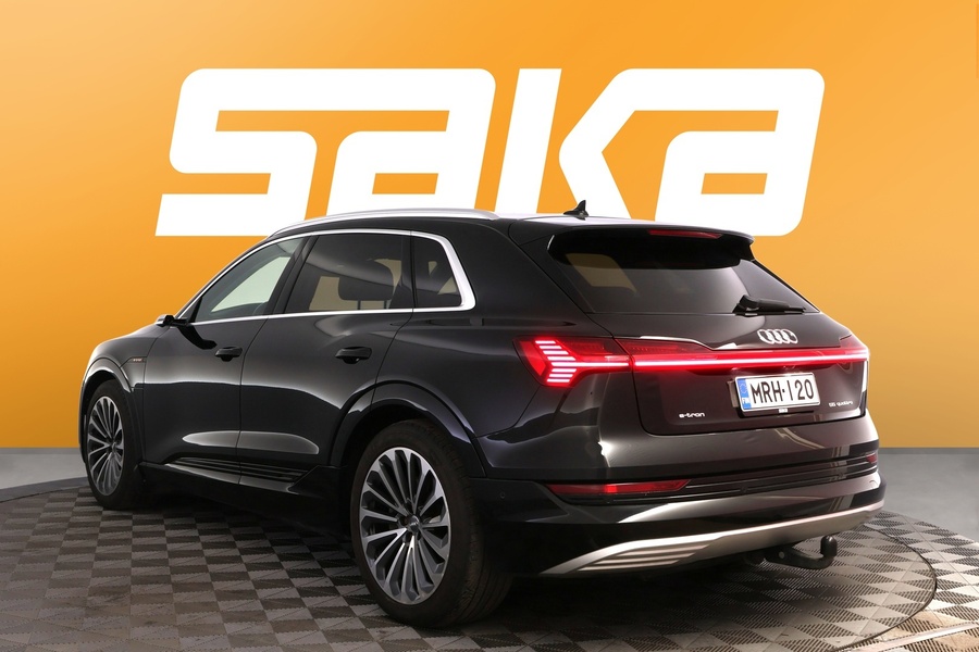 Audi e-tron vaihtoauto