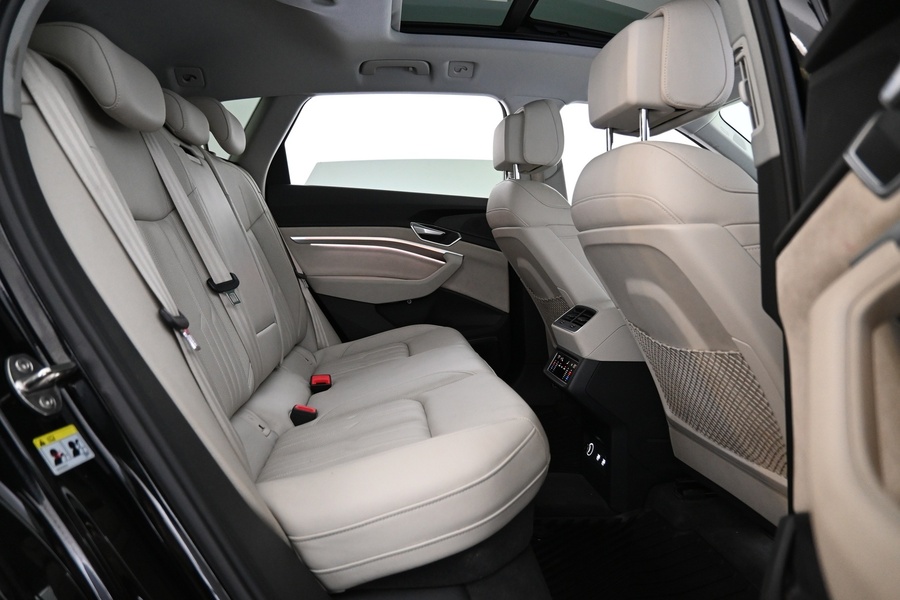 Audi e-tron vaihtoauto