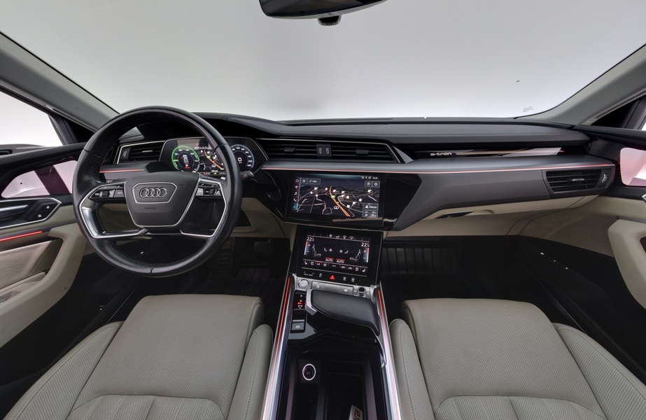 Audi e-tron vaihtoauto