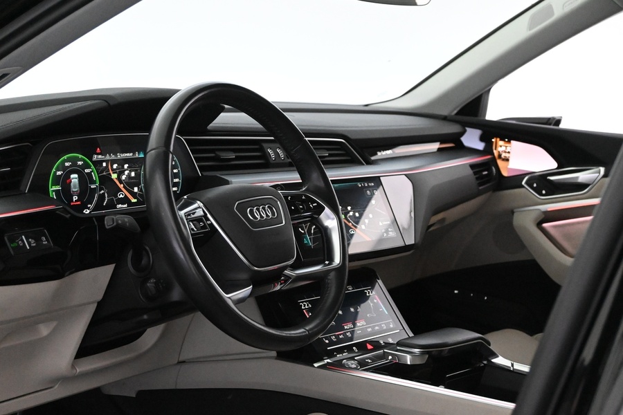 Audi e-tron vaihtoauto