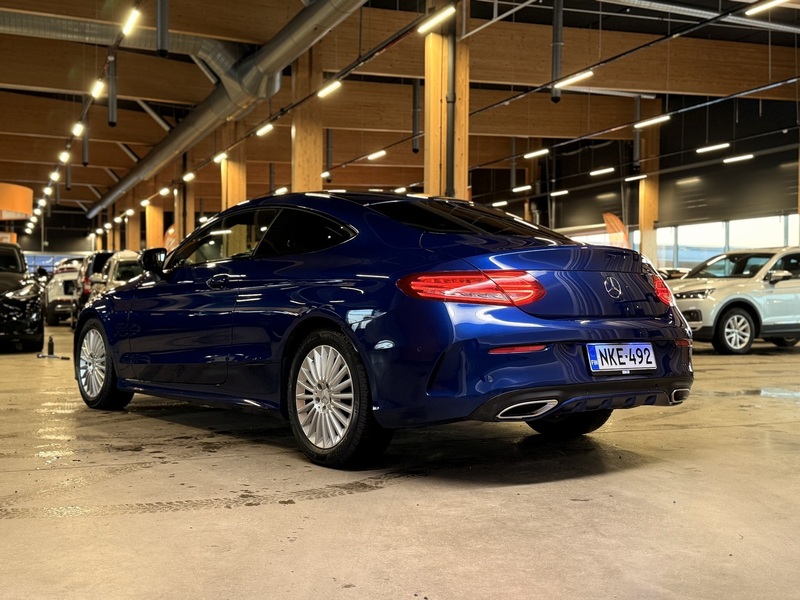 Mercedes-Benz C vaihtoauto