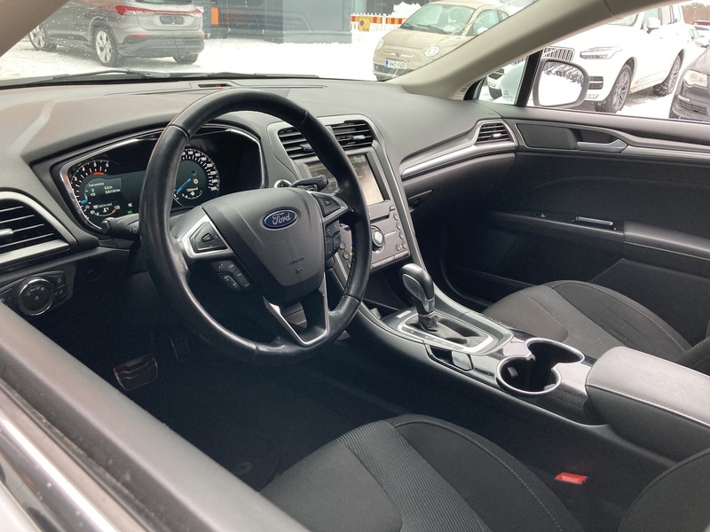 Ford Mondeo vaihtoauto