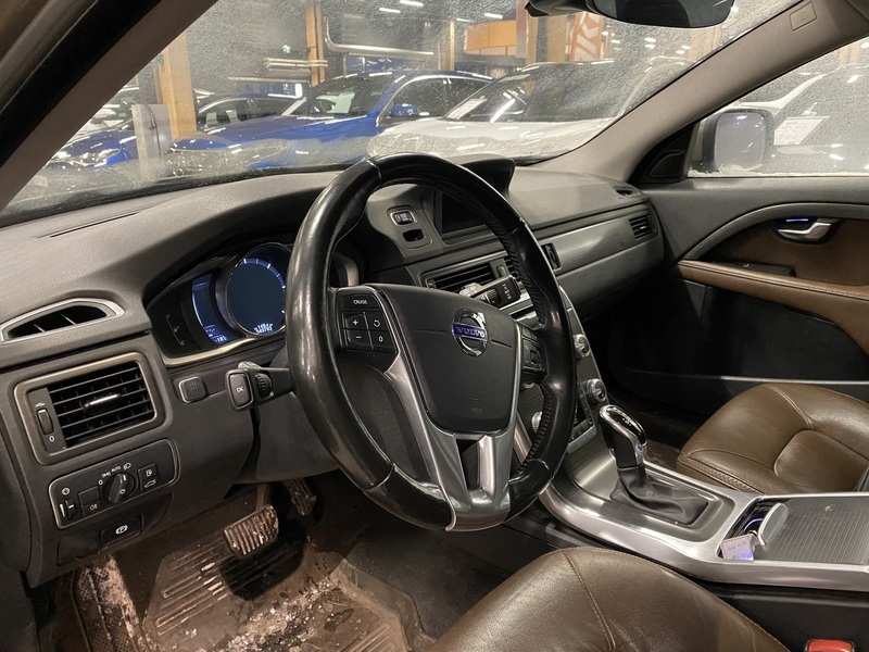 Volvo XC70 vaihtoauto