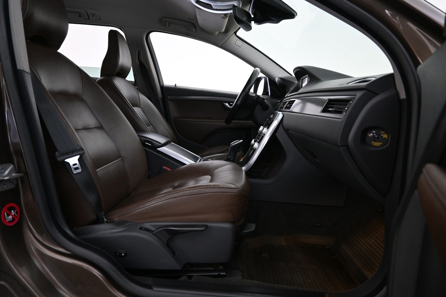 Volvo XC70 vaihtoauto