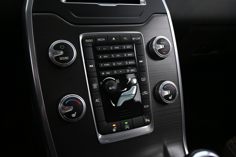 Volvo XC70 vaihtoauto