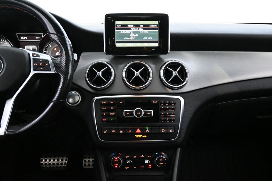 Mercedes-Benz GLA vaihtoauto