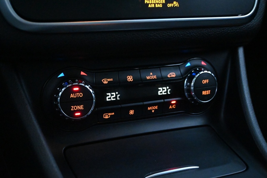 Mercedes-Benz GLA vaihtoauto