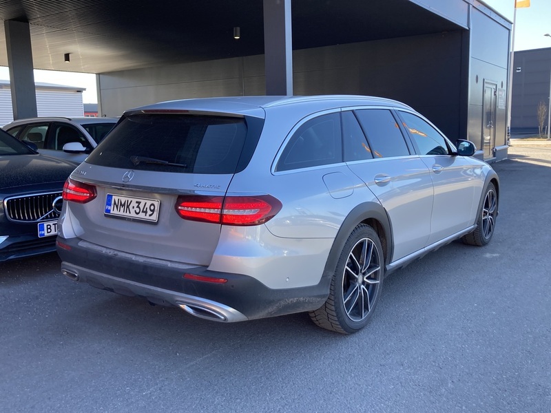 Mercedes-Benz E vaihtoauto