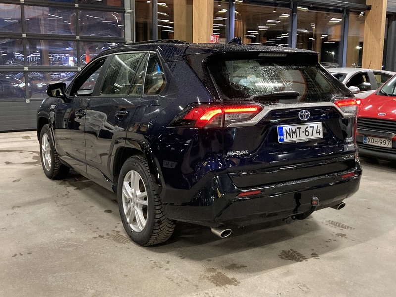 Toyota RAV4 vaihtoauto