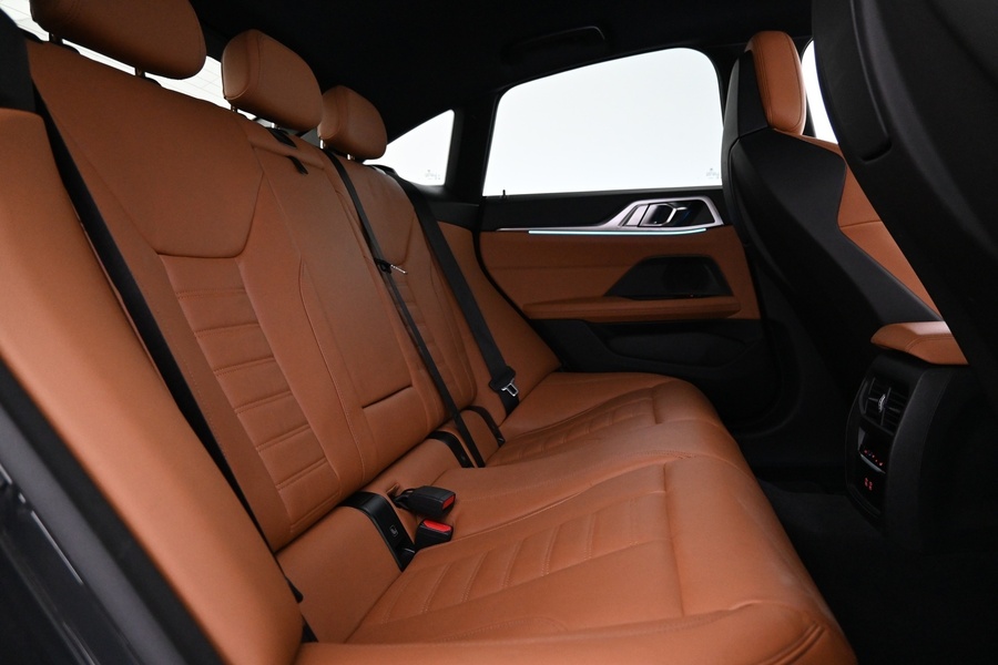 BMW i4 M50 vaihtoauto