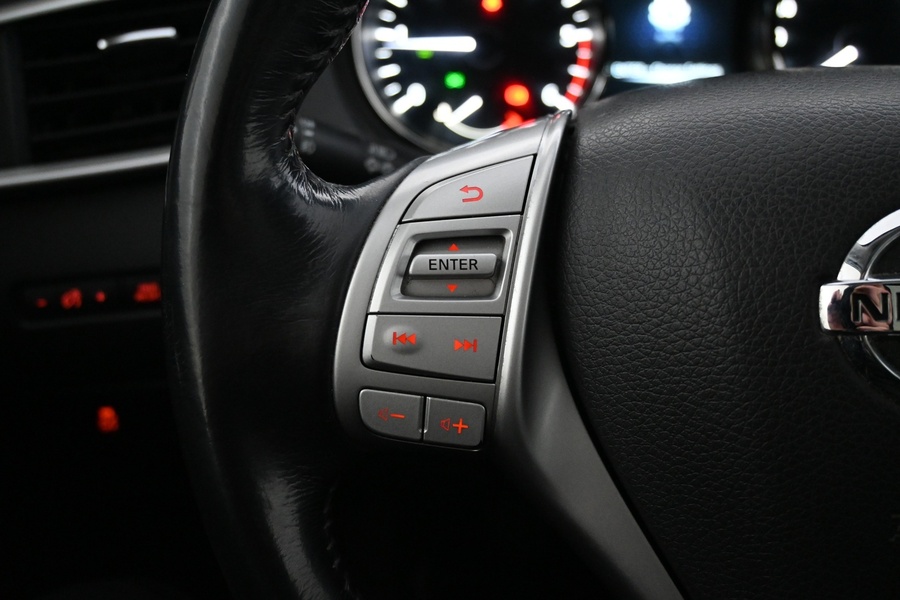 Nissan X-Trail vaihtoauto