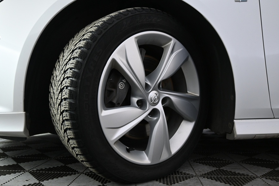 Opel Insignia vaihtoauto