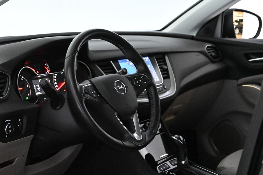 Opel Grandland X vaihtoauto